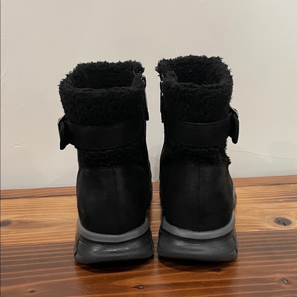 Skechers Women's Synergy - Diva Lane Sneaker Boots Size 9 - Picture 9 of 16